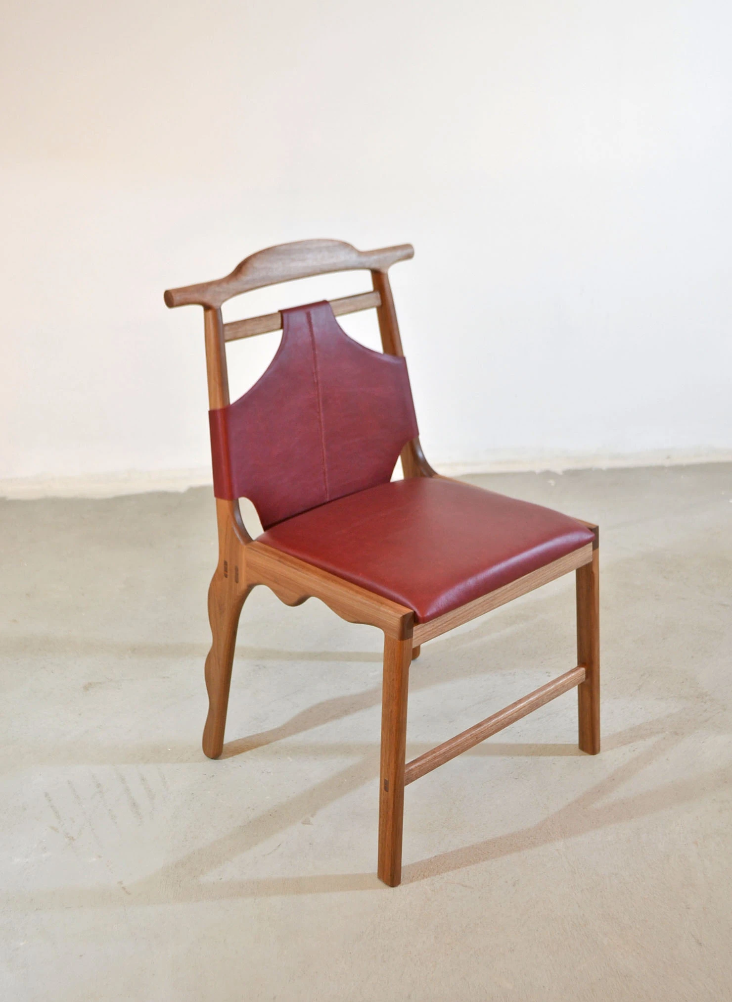 Natural Nadyr Chair, three-quarter view